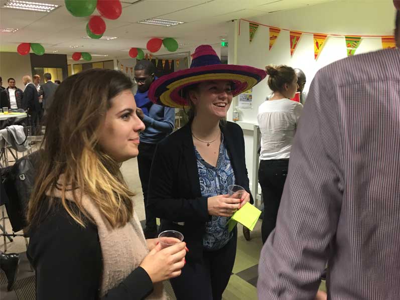 Anciens élèves de Ionis-STM réunis pour un Afterwork