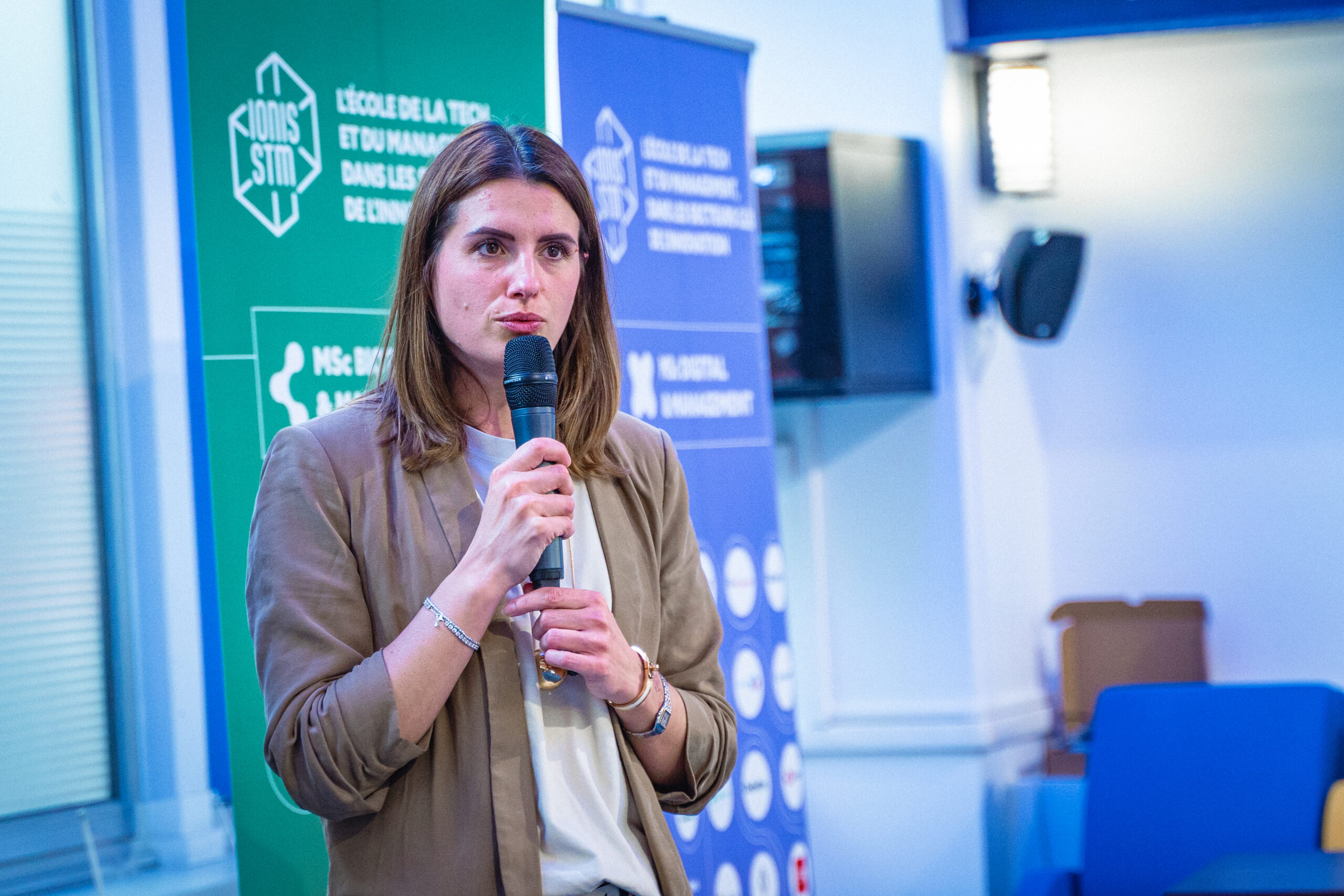 Intervention d’un expert de l’AP-HP sur les partenariats publics et privés dans le secteur de la santé