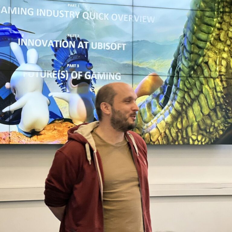 Nicolas Pouard, intervenant lors de la conférence Comment innover au cœur de l’incertitude ? organisée par Ionis-STM